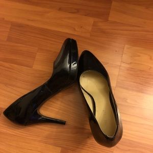 Nine West heels in dark blue
